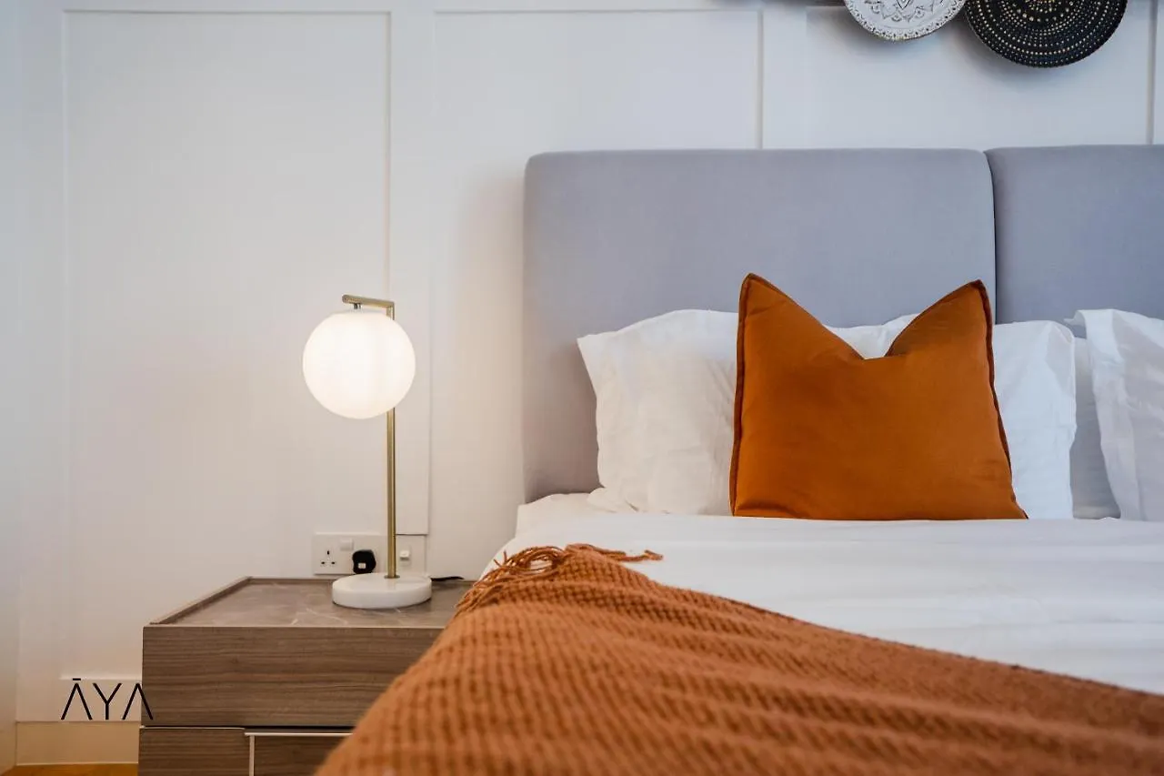 Апартаменты Aya Boutique - Stunning 1Br Surrounding The Sea Views & Ain Дубай 0*,